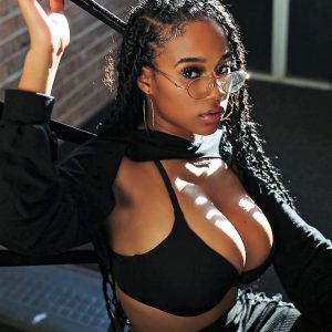 Baise ou la fuite… 🔥 Yvette - rencontre-Teen-La Rochelle